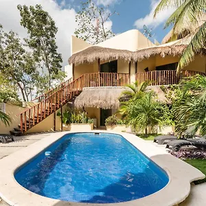 villas-akalan.allrivieramayahotels.com/